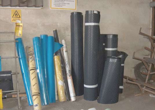 materiały wykończeniowe