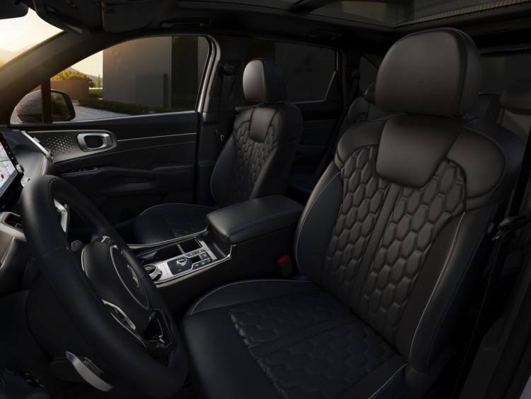 Sorento Hybrid wnętrze