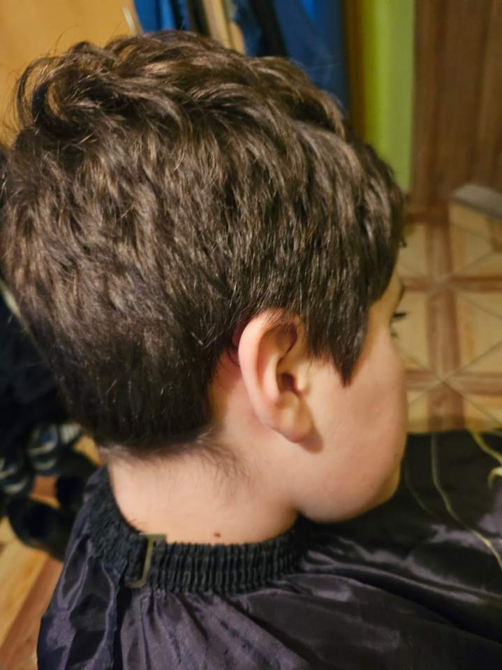 Fryzjerzy i salony fryzjerskie