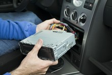 montaż car audio