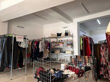 sklep z odzieżą używaną