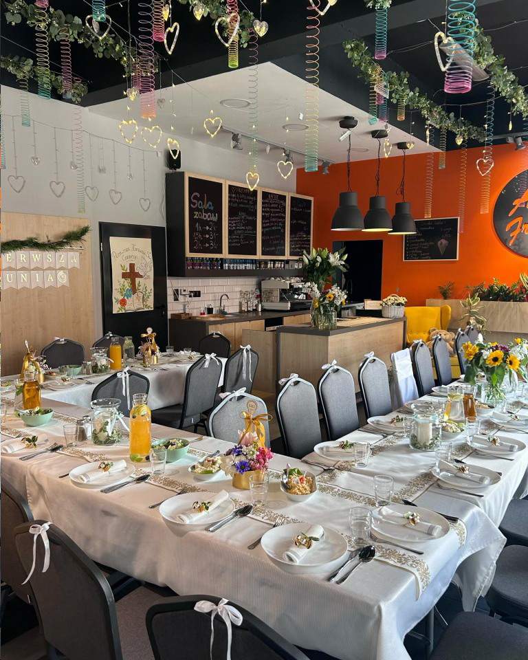 sala zabaw i kawiarnia