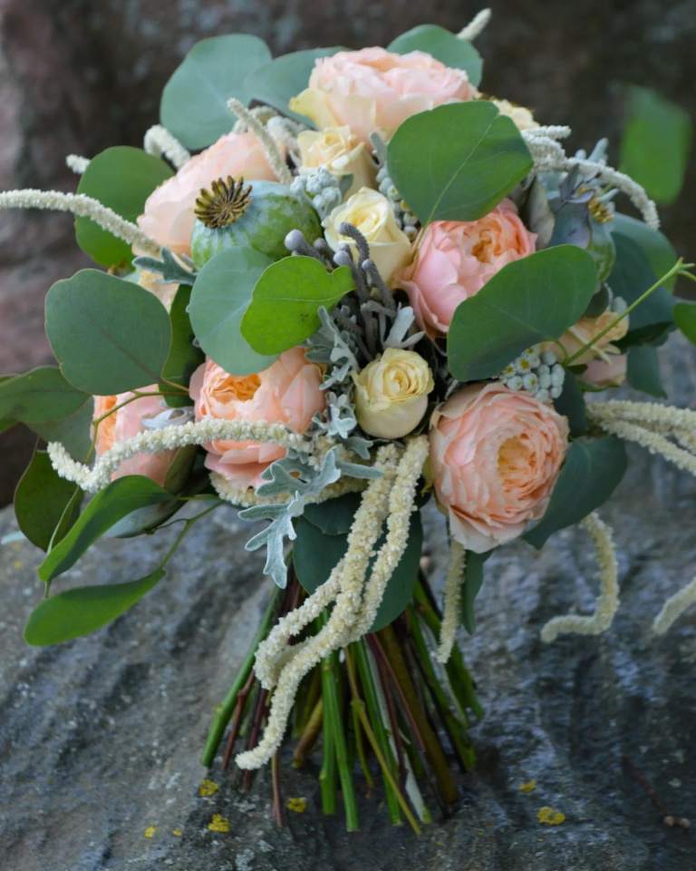 kwiaty, bukiety z kwiatów żywych, kompozycje kwiatowe