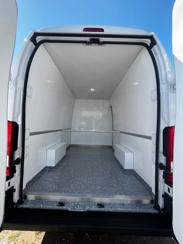 zabudowy samochodów