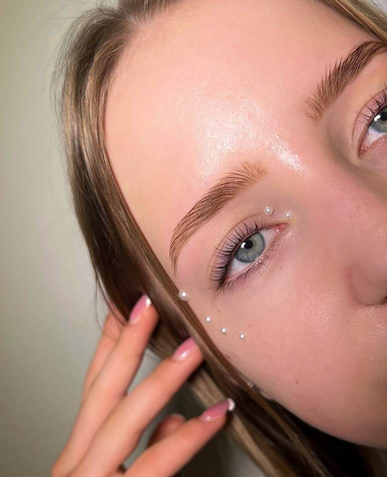 laminacja rzęs i farbowanie brwi