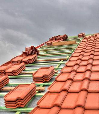 wykonywanie pokryć dachowych