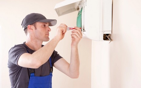 montaż klimatyzatorów