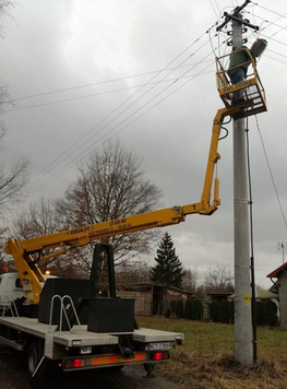 montaż oświetlenia