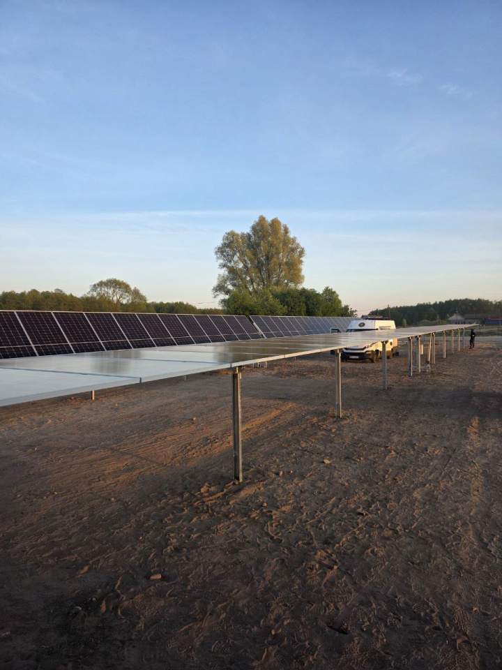 wiaty fotowoltaiczne