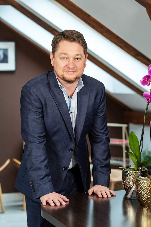 adwokat, adwokaci, kancelaria adwokacka, doradztwo prawne, porady prawne