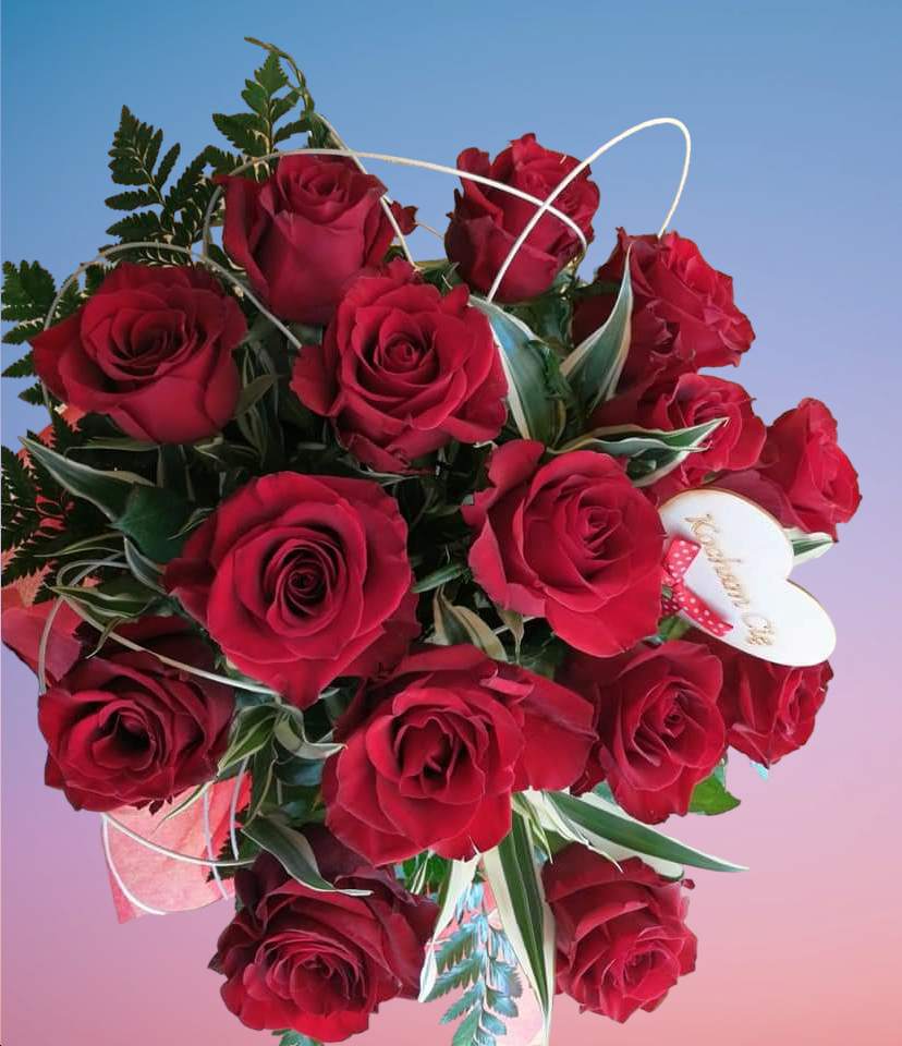 bukiet z czerwonych róż