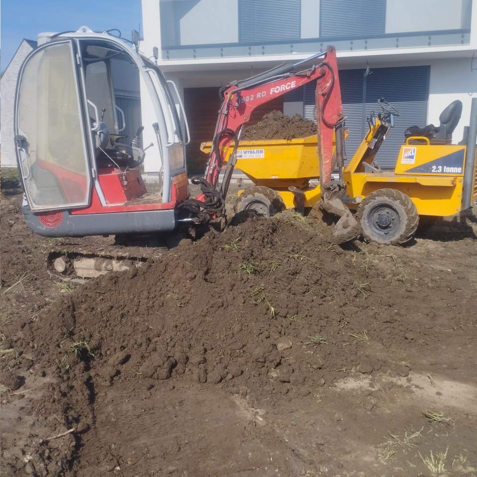 niwelacja terenu, rekultywacja, roboty ziemne