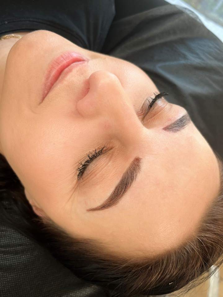 rzęsy przedłużanie