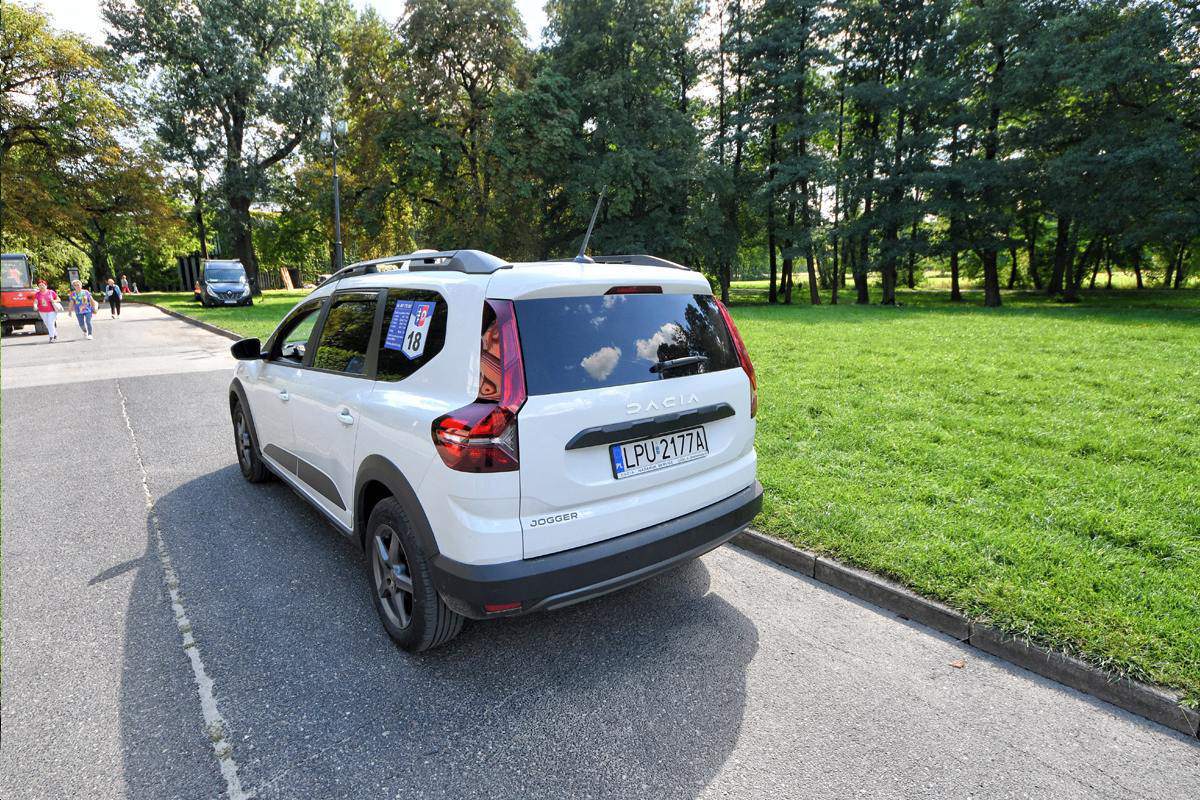 taksówka, przewóz osób, kurs na zamówienie, taxi na zamówienie