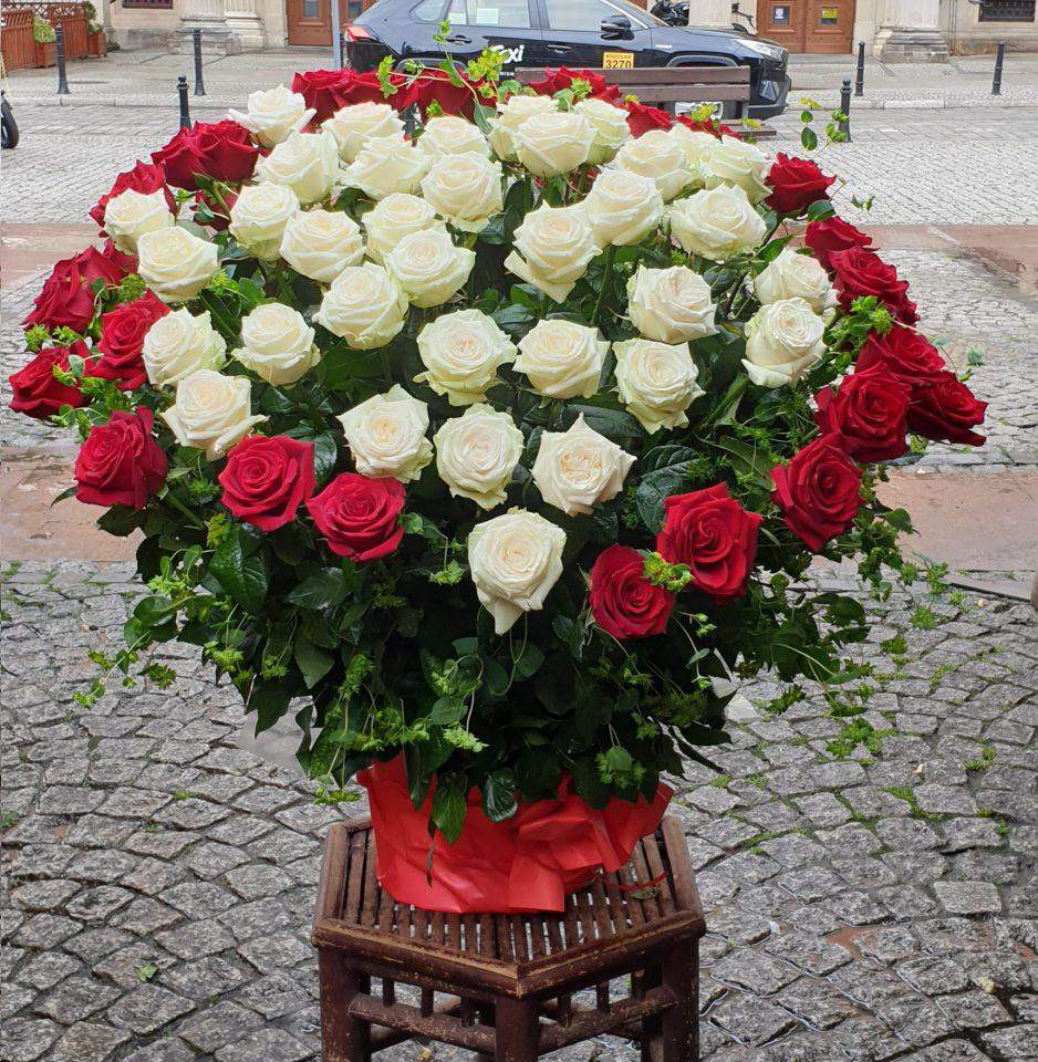 kwiaciarnia, bukiety, boxy kwiatowe, wiązanki