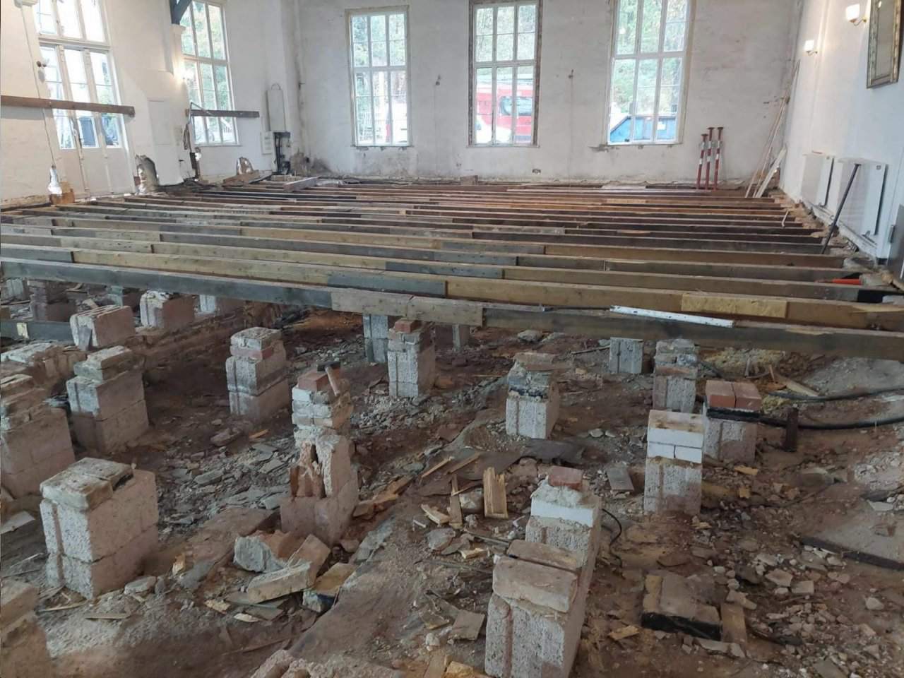 krycie dachów blachodachówką