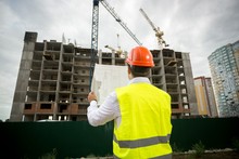 kierowanie pracami budowlanymi