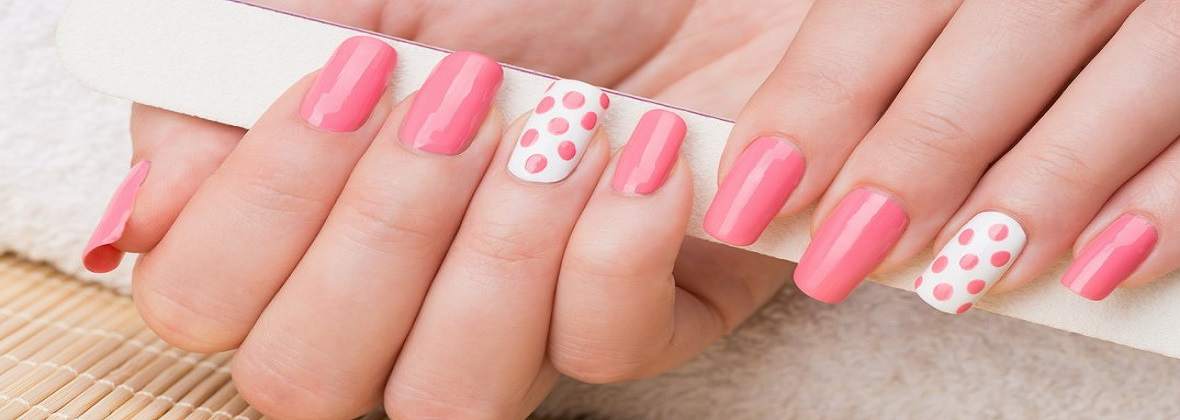 IraNails Studio paznokci