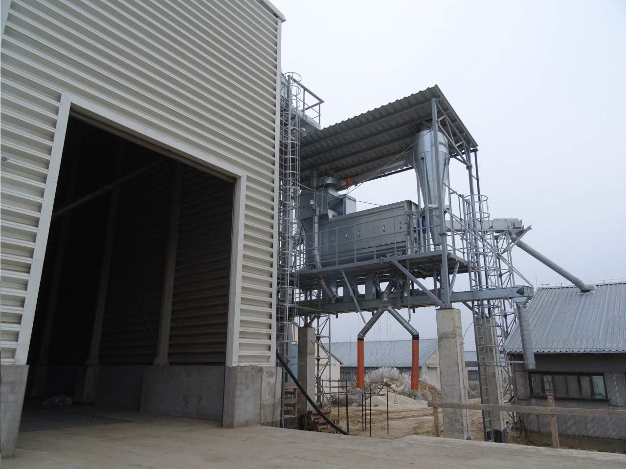 montaż podnośników