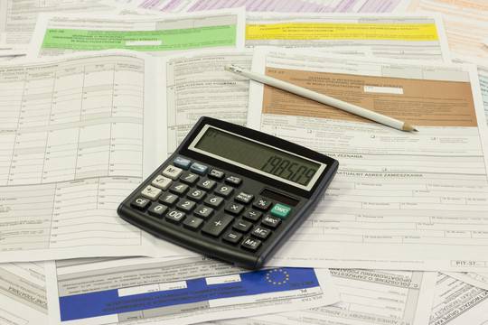 podatki, księgowość, księga handlowa, książka przychodów i rozchodów