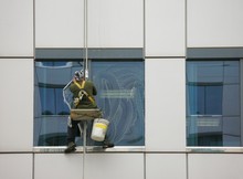 mycie okien i elewacji