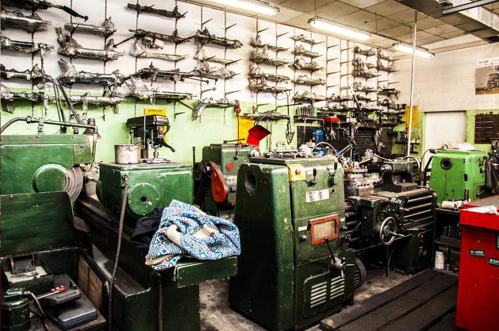 naprawa samochodów osobowych