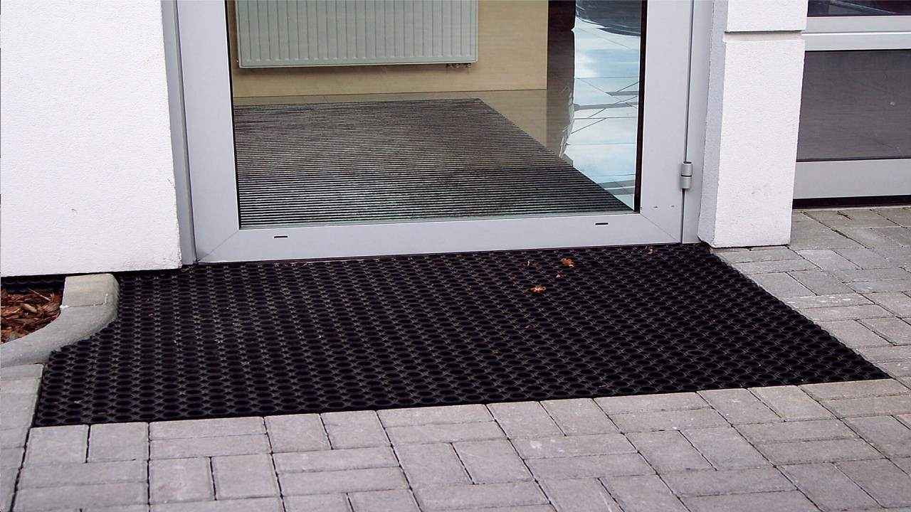 ażurowe wycieraczki gumowe