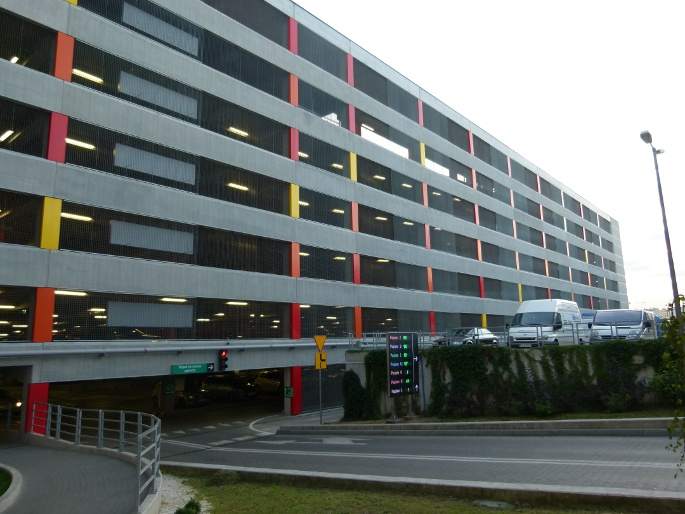 parking wielopoziomowy