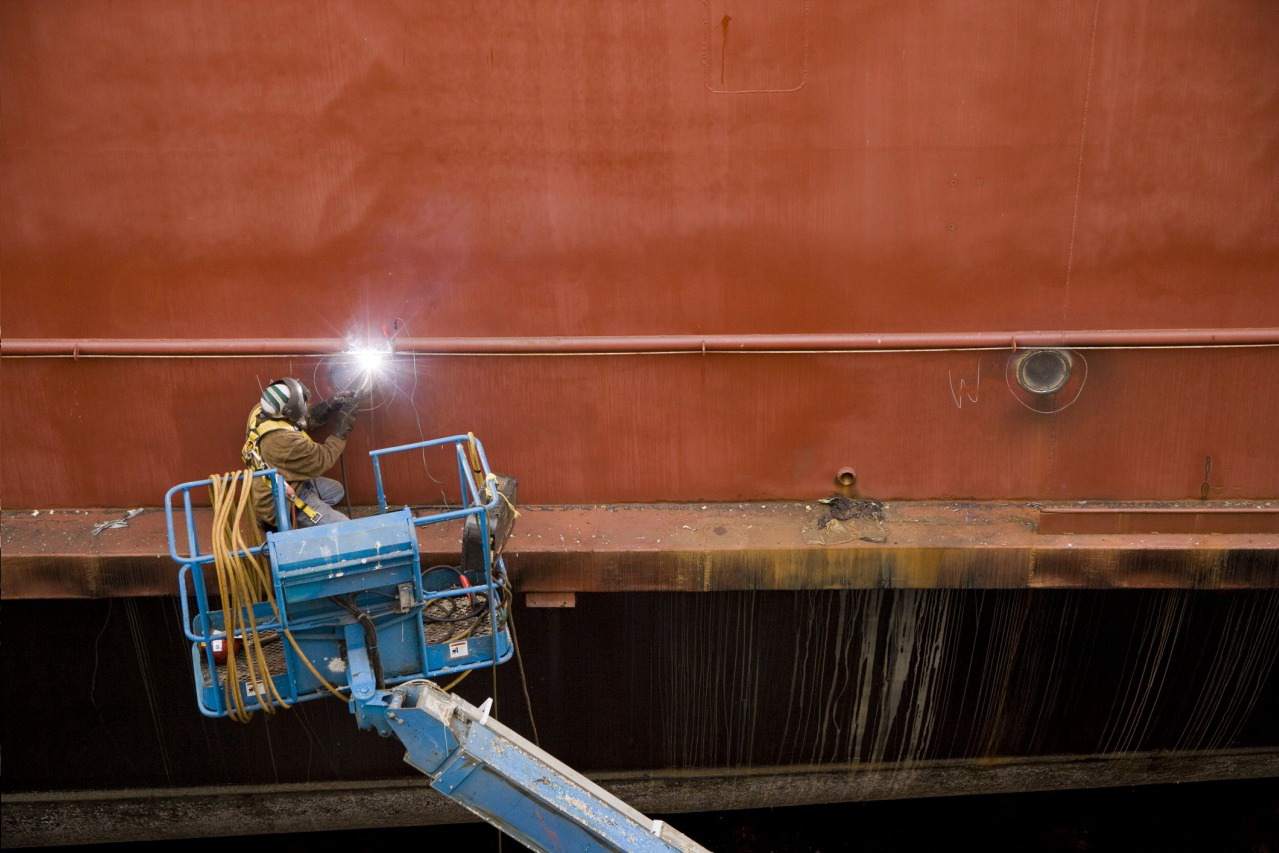 wynajem podnośnika koszowego