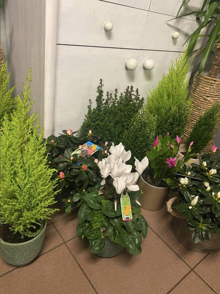 wiązanki z kwiatów sztucznych