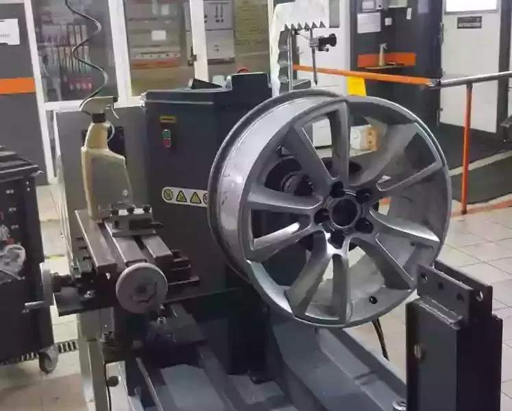 serwis pojazdów, warsztat samochodowy