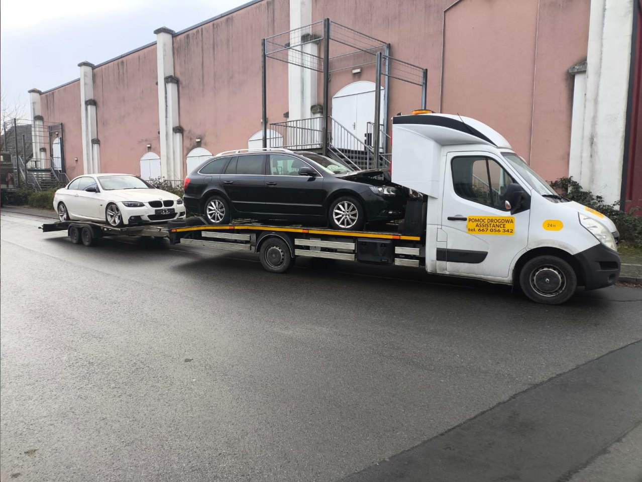 transport samochodów