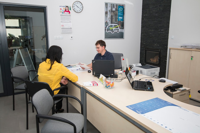 sprzedaż ubezpieczeń