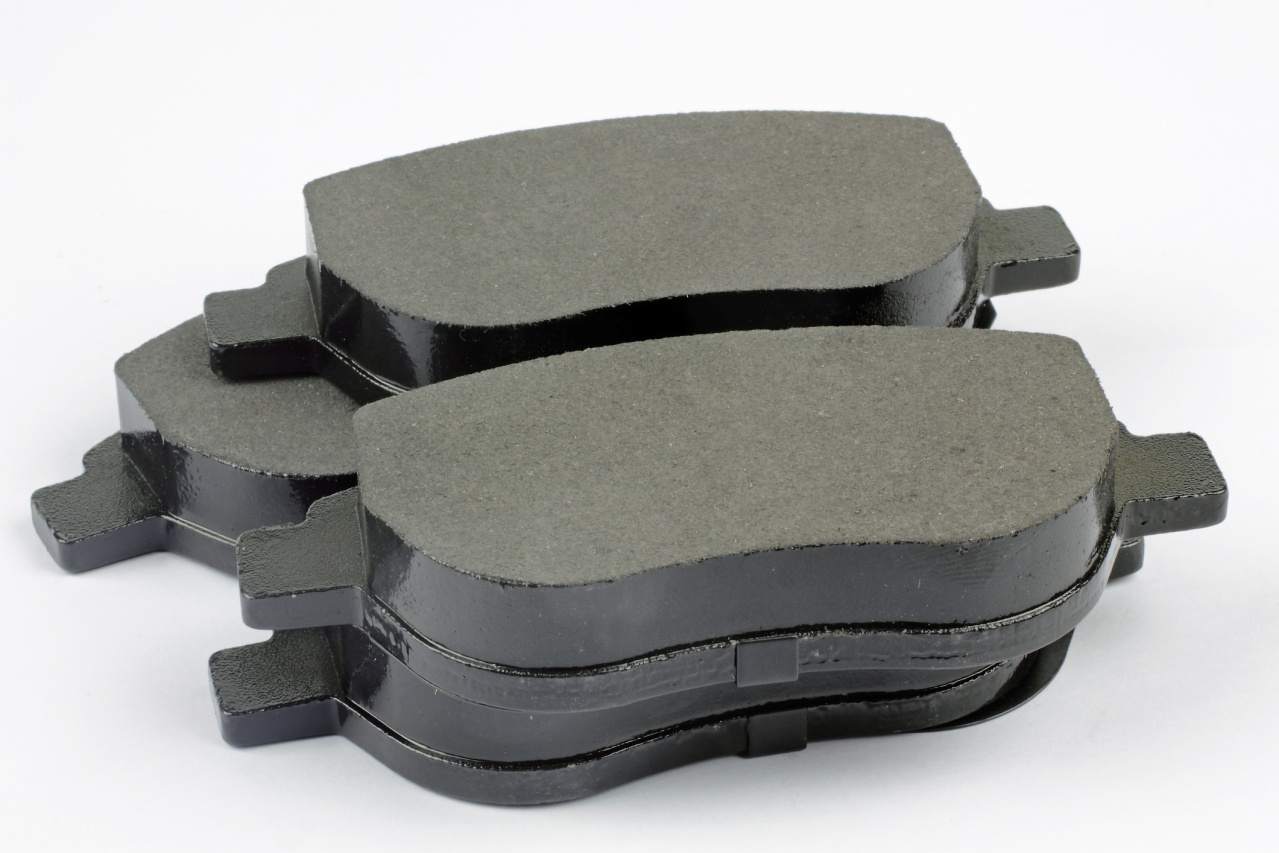 nabijanie okładzin hamulcowych