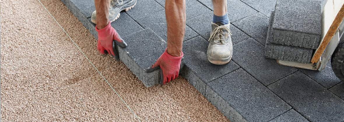 Usługi brukarskie - usługi ziemne - Awika bruk