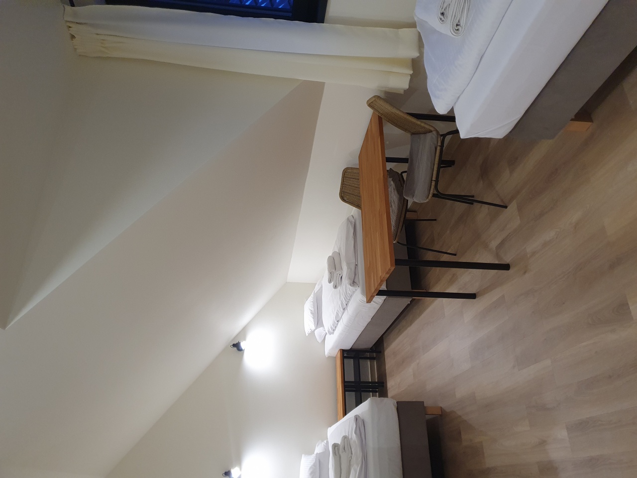 noclegi, pokoje do wynajęcia