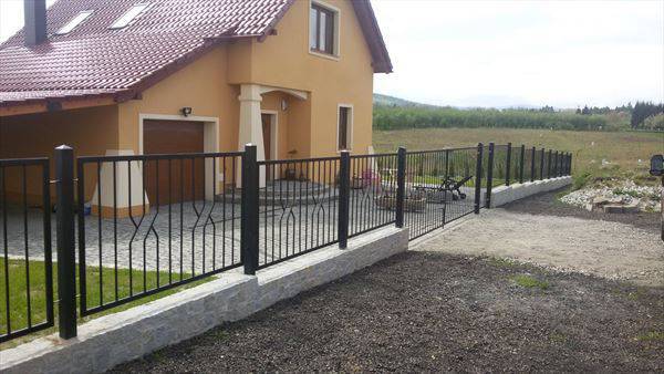 ogrodzenie domu