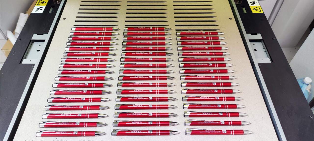 nadruki na gadżetach