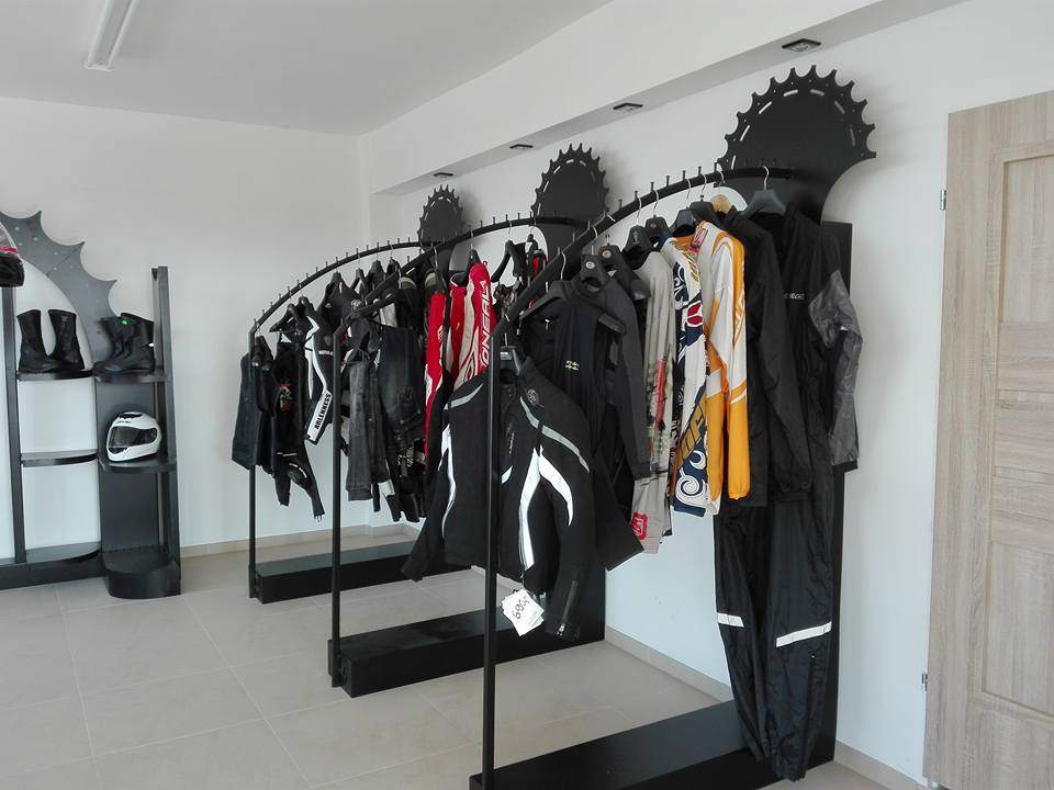 Motocykle, skutery i quady