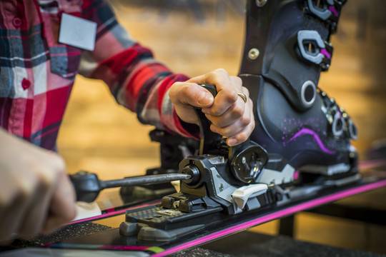 naprawa ślizgów desek