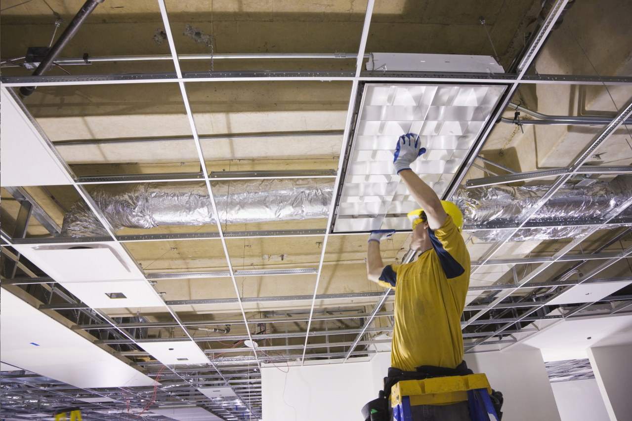 montaż oświetlenia