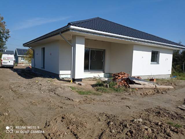 docieplanie styropianem