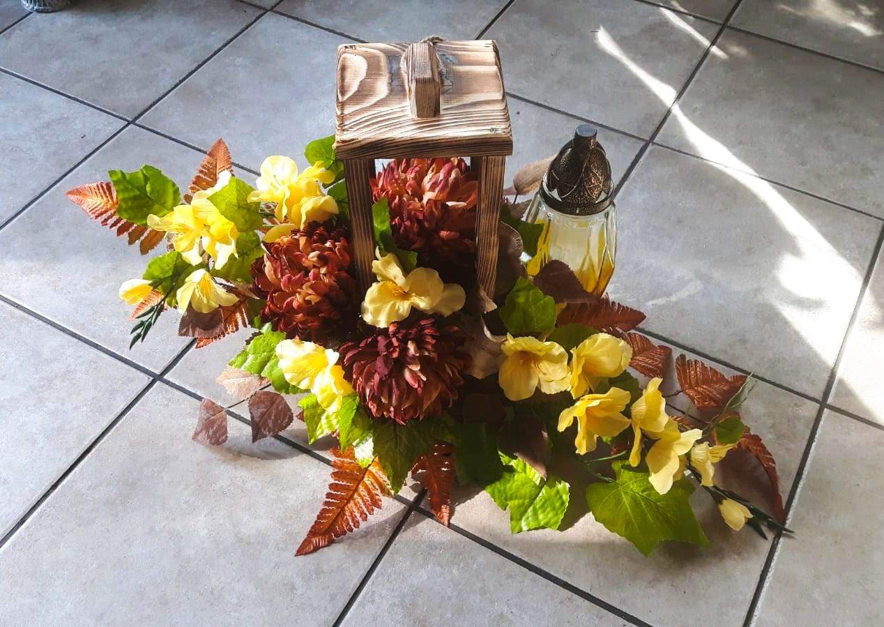 kompozycje z kwiatów