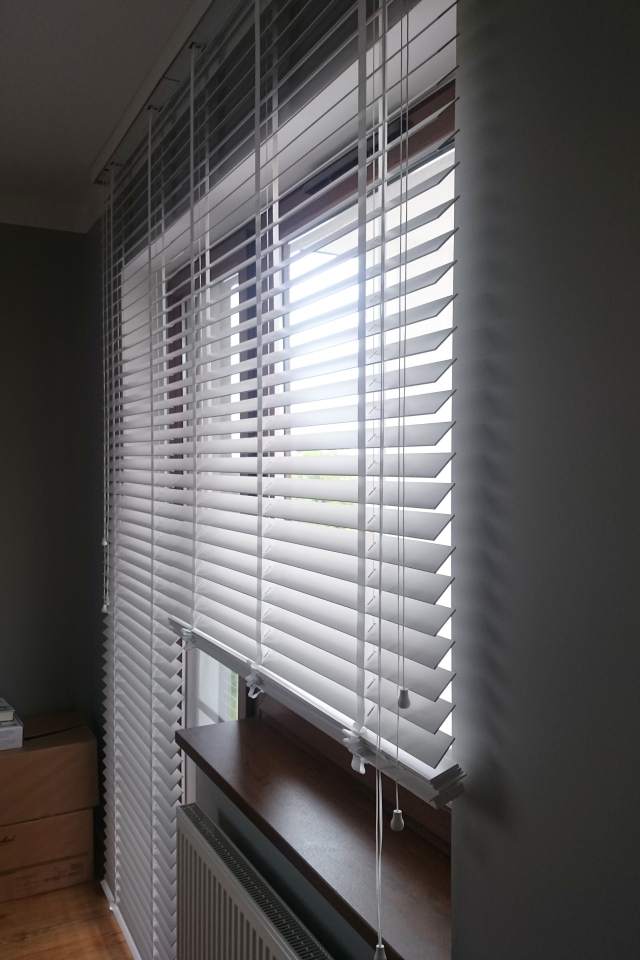 żaluzje, markizy, rolety, rolety materiałowe, materiały okienne, rolety okienne