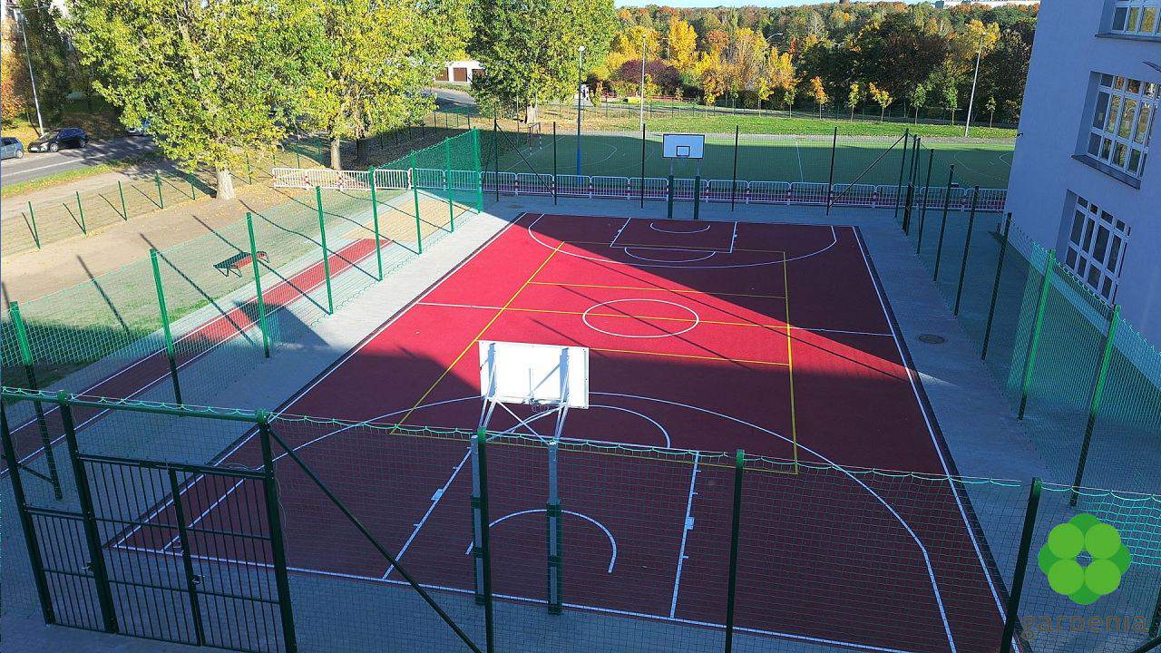 budowa boisk wielofunkcyjnych