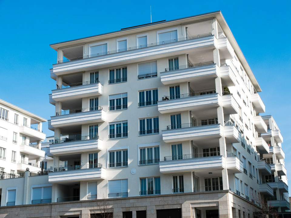 sprzedaż i wynajem nieruchomości