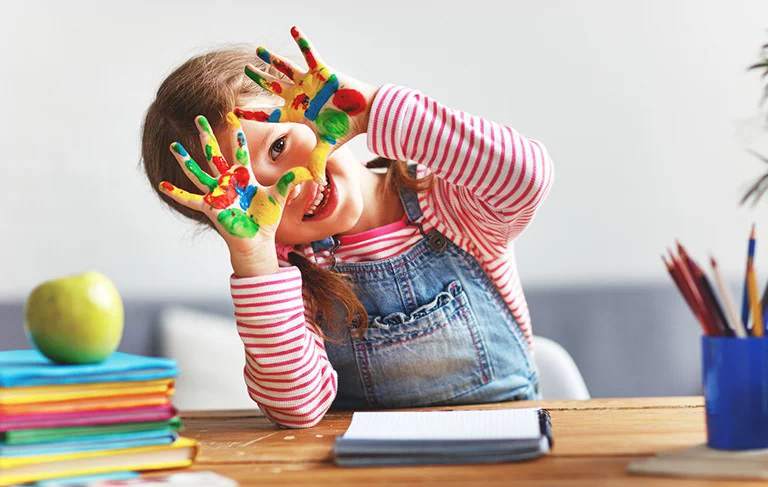 opieka dla małych dzieci