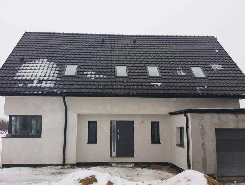 montaż pokrycia dachowego