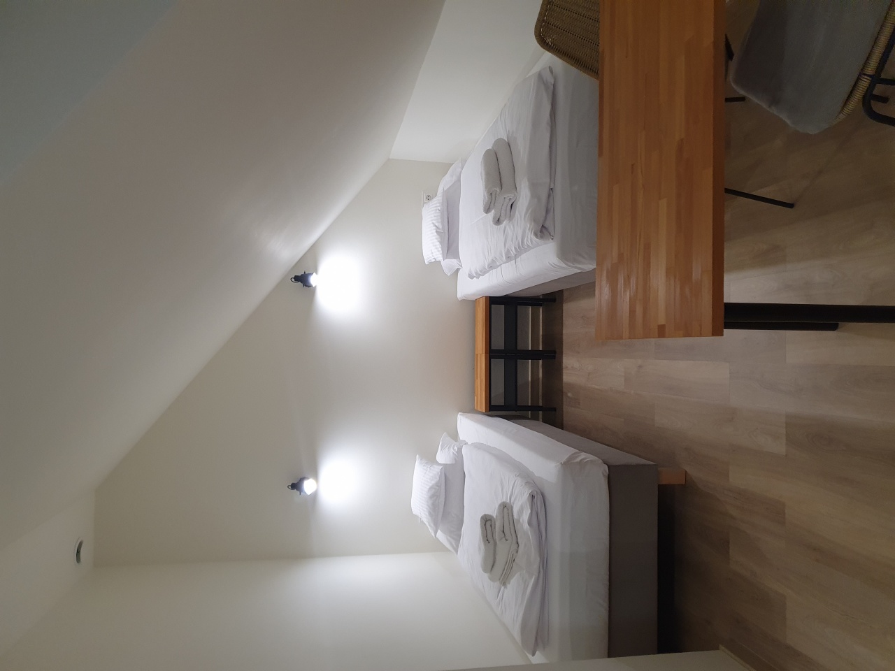 noclegi, pokoje do wynajęcia