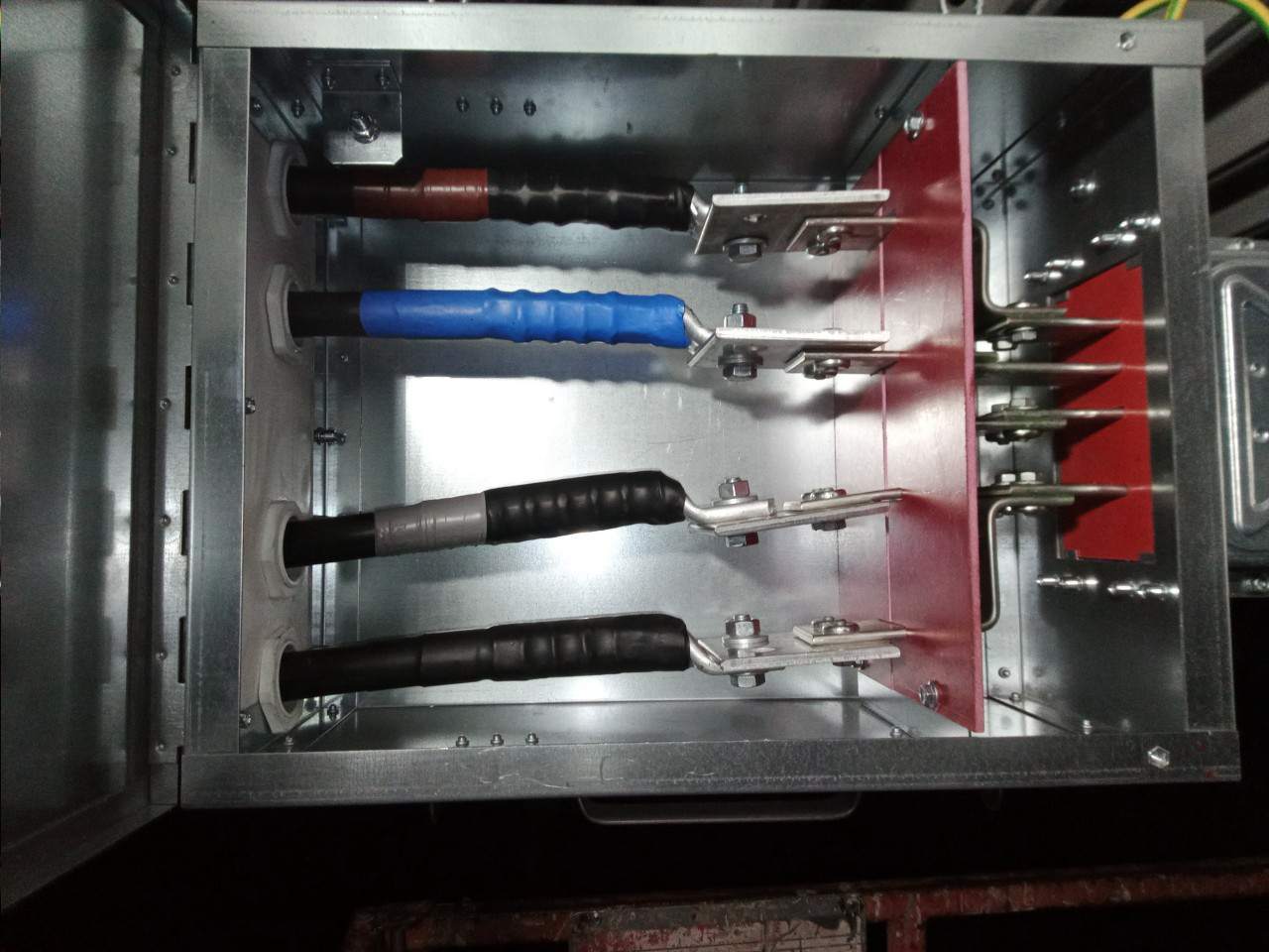 montaż instalacji elektrycznej